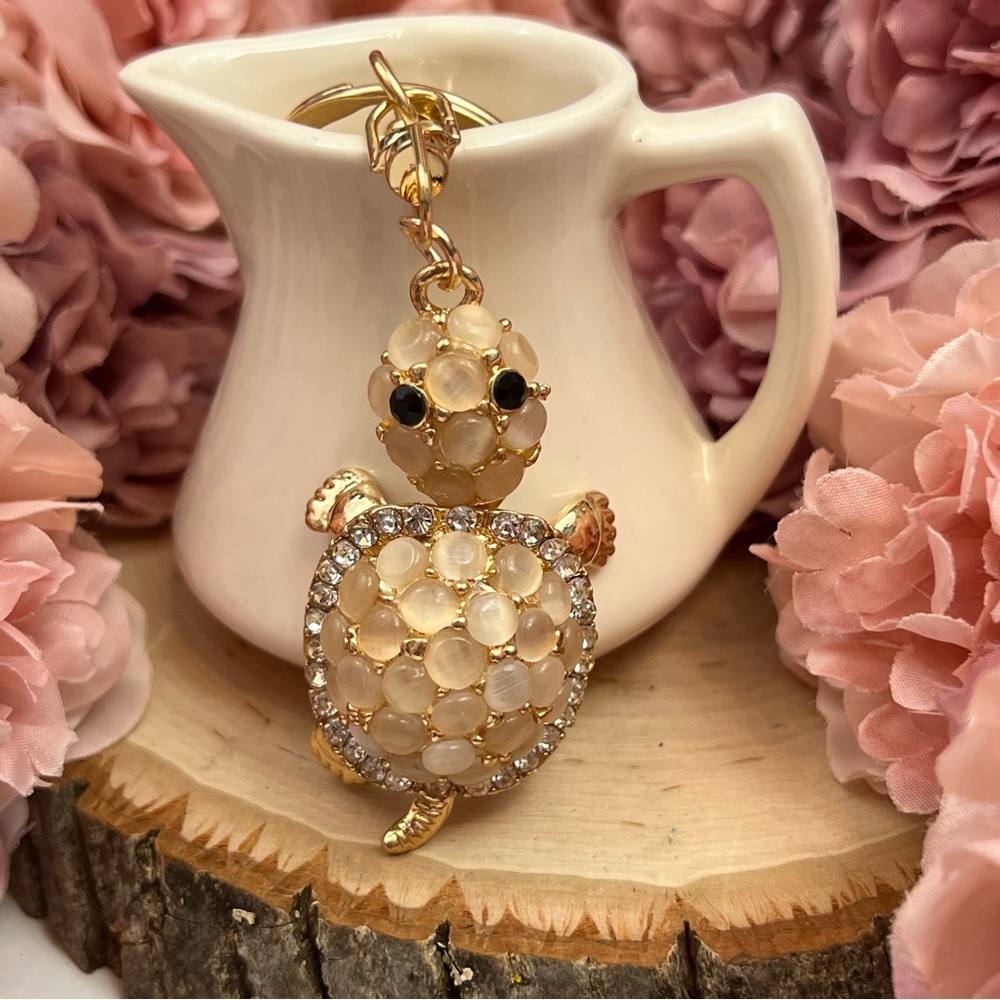 Gorgeous Crystal and Beaded Turtle Keychain Charm - Picture 2 of 16